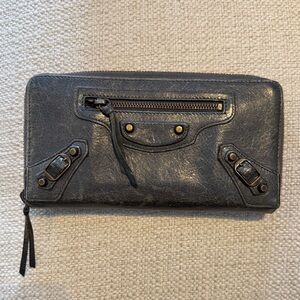 Balenciaga Zip Around Gray Leather Wallet